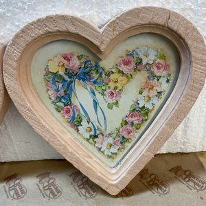 Home Interiors Plastic Hanging Hearts